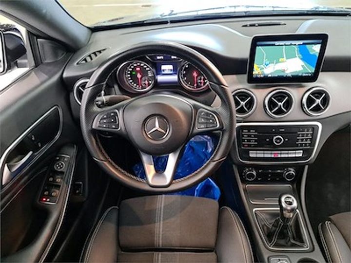 Photo 8 VIN: WDD1173421N691057 - MERCEDES-BENZ CLA 