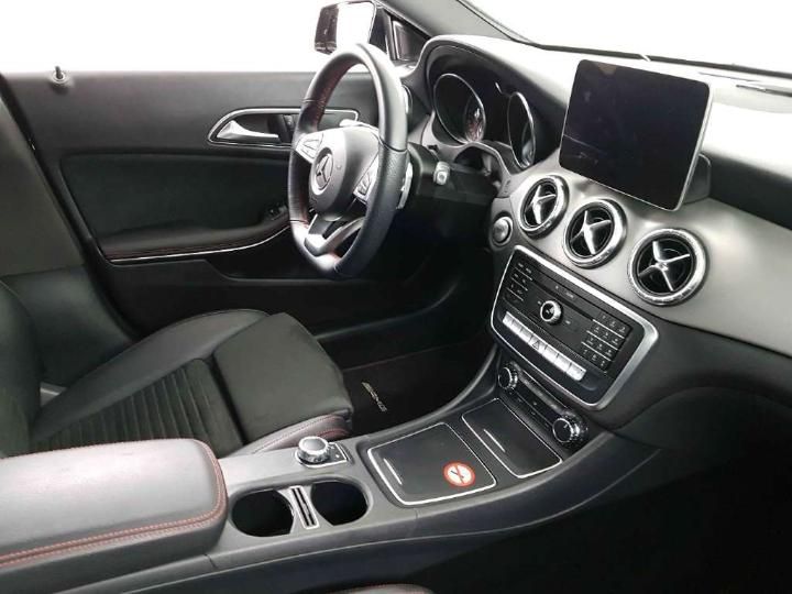 Photo 5 VIN: WDD1173421N767019 - MERCEDES-BENZ CLA 