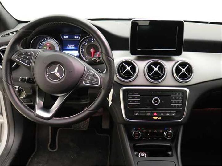 Photo 16 VIN: WDD1179031N386686 - MERCEDES-BENZ CLA-KLASSE 