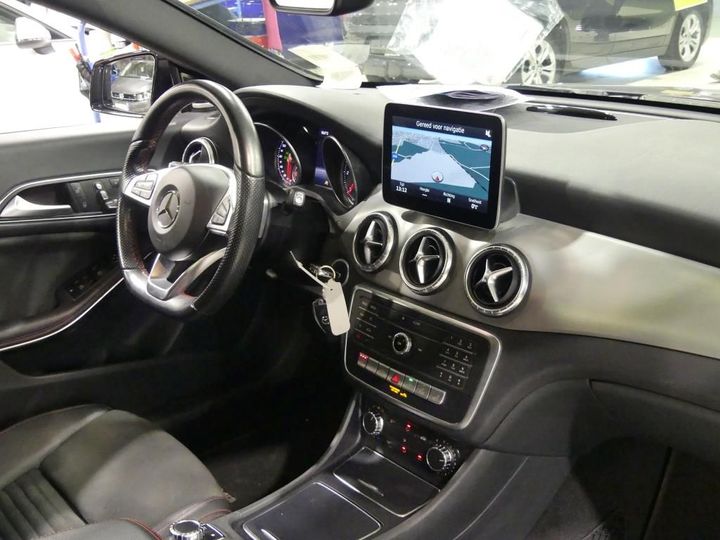 Photo 3 VIN: WDD1179031N448320 - MERCEDES-BENZ CLA SB 