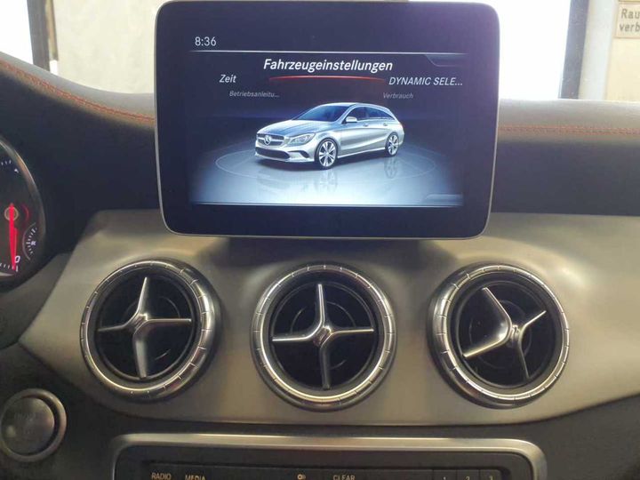 Photo 17 VIN: WDD1179051N684135 - MERCEDES-BENZ CLA SHOOTING BRAKE 