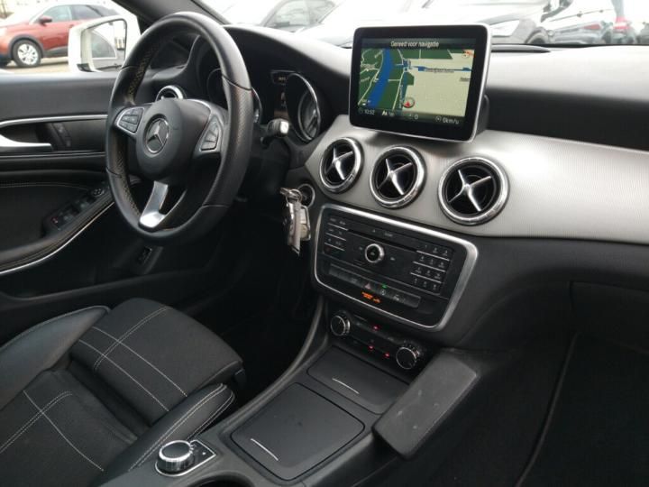 Photo 3 VIN: WDD1179081N394392 - MERCEDES-BENZ CLA-KLASSE 