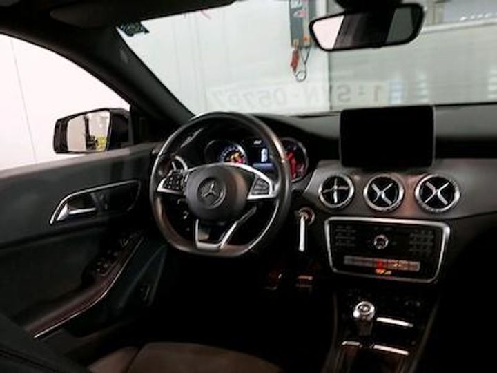 Photo 9 VIN: WDD1179081N567480 - MERCEDES-BENZ CLASSE CLA SB DIESEL (X117) - 2016 