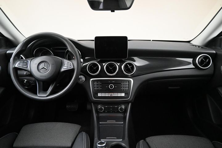 Photo 8 VIN: WDD1179081N755234 - MERCEDES-BENZ CLA 200 