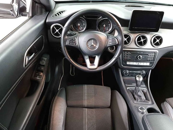 Photo 7 VIN: WDD1179121N484629 - MERCEDES-BENZ CLA SHOOTING BRAKE 