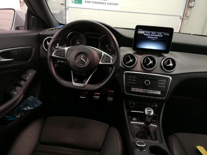 Photo 10 VIN: WDD1179121N557064 - MERCEDES-BENZ CLA 