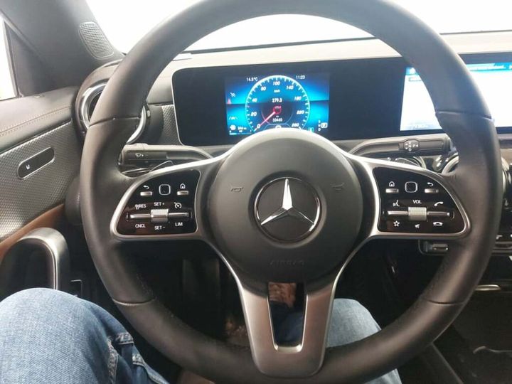 Photo 5 VIN: WDD1183031N016241 - MERCEDES-BENZ CLA 