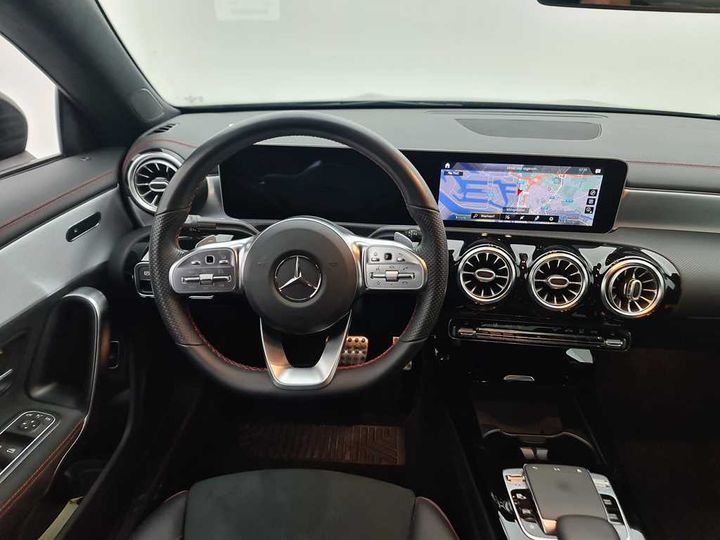 Photo 9 VIN: WDD1183871N043007 - MERCEDES-BENZ CLA &#3919 