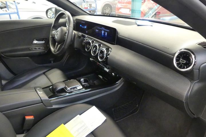 Photo 2 VIN: WDD1186031N037473 - MERCEDES-BENZ CLA SB 