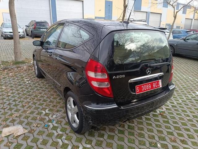 Photo 2 VIN: WDD1693331J341941 - MERCEDES-BENZ A 200 