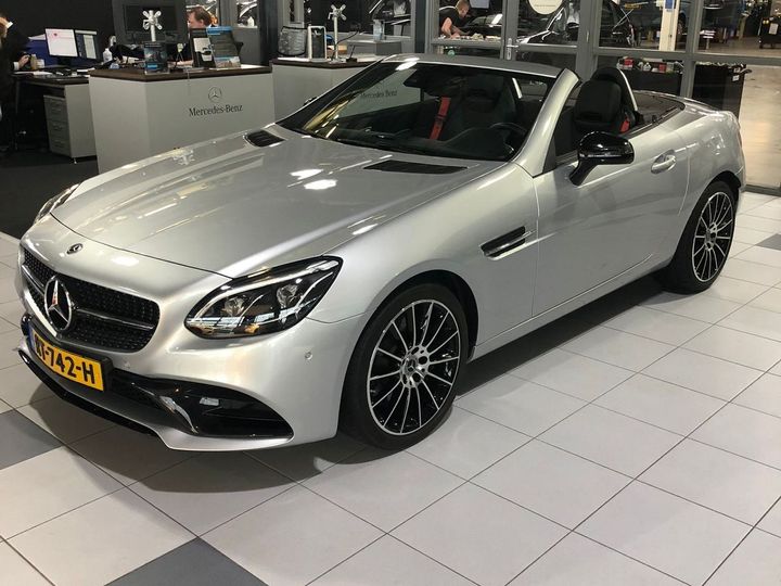 Photo 4 VIN: WDD1724311F149616 - MERCEDES-BENZ SLC 