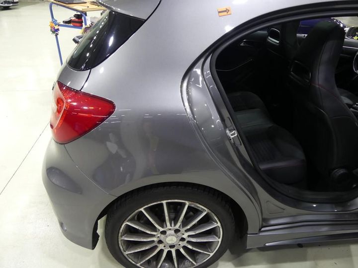 Photo 22 VIN: WDD1760011J228730 - MERCEDES-BENZ A 