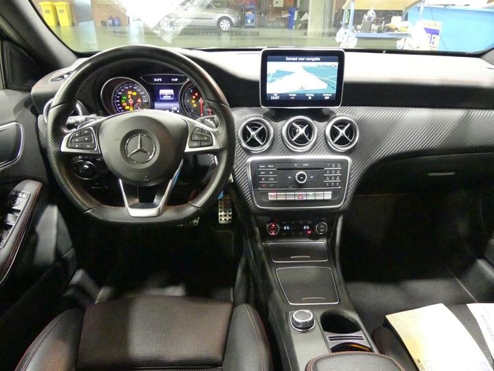 Photo 8 VIN: WDD1760051J430448 - MERCEDES-BENZ A 