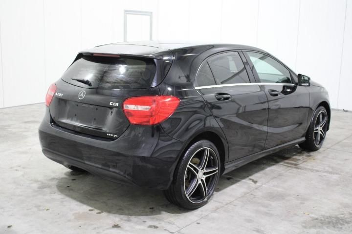 Photo 3 VIN: WDD1760081J319667 - MERCEDES-BENZ A-CLASS HATCHBACK 