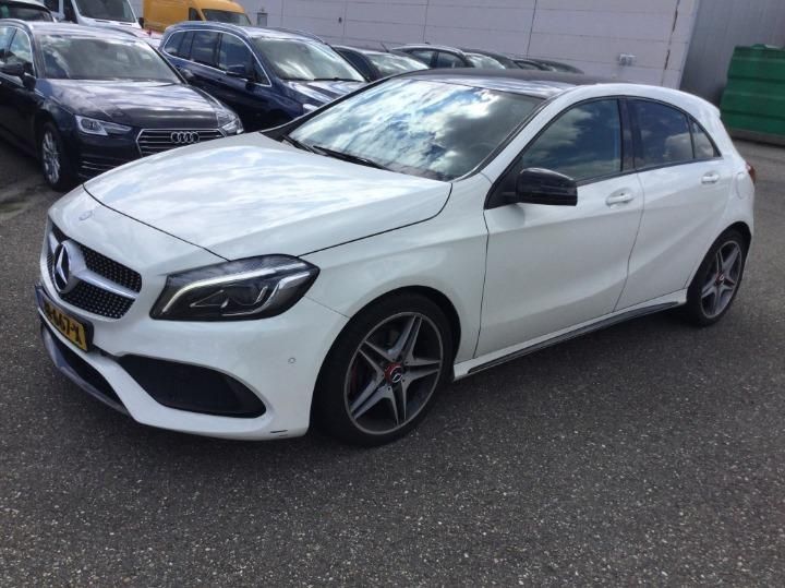 Photo 1 VIN: WDD1760081J526094 - MERCEDES-BENZ A-CLASS HATCHBACK 