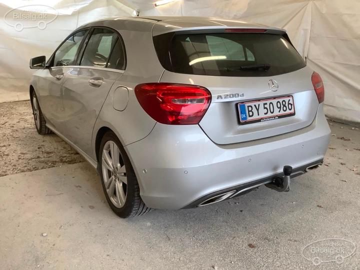 Photo 17 VIN: WDD1760081J723367 - MERCEDES-BENZ A-CLASS HATCHBACK 