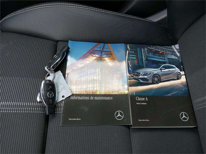 Photo 6 VIN: WDD1760081J765386 - MERCEDES-BENZ CLASSE A 