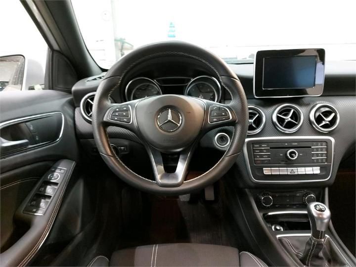 Photo 12 VIN: WDD1760111J547003 - MERCEDES-BENZ A 