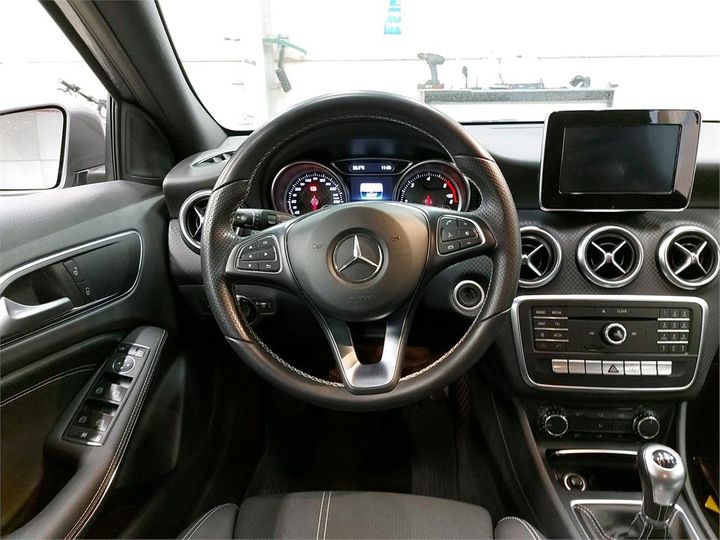 Photo 12 VIN: WDD1760111J547074 - MERCEDES-BENZ A 