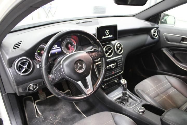 Photo 6 VIN: WDD1760121J159340 - MERCEDES-BENZ A-CLASS HATCHBACK 