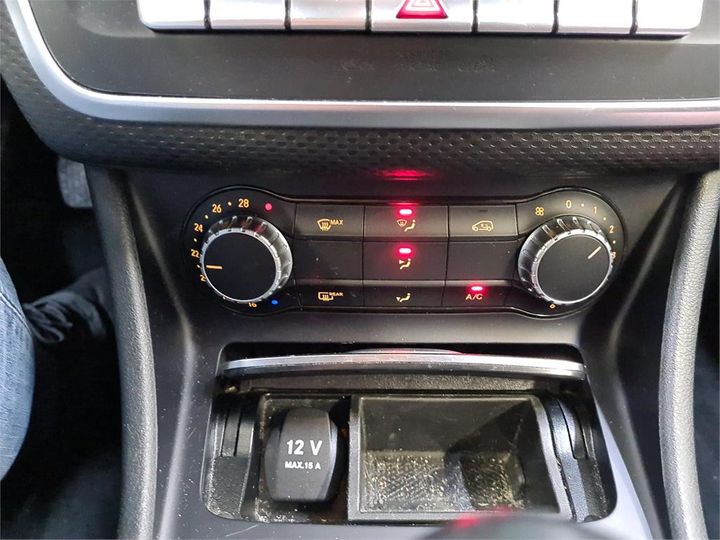 Photo 19 VIN: WDD1760121J549684 - MERCEDES-BENZ A180 