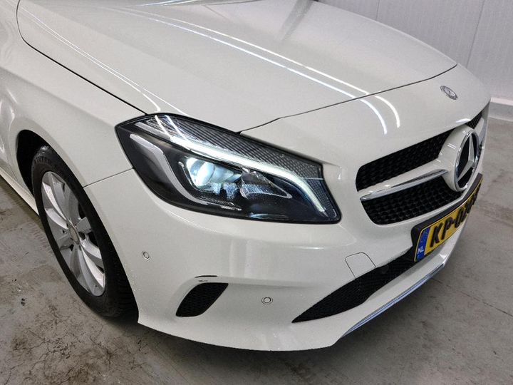 Photo 26 VIN: WDD1760121J553048 - MERCEDES-BENZ A180 