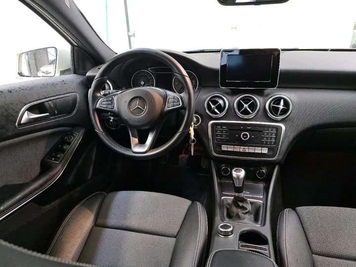 Photo 6 VIN: WDD1760121J553048 - MERCEDES-BENZ A180 