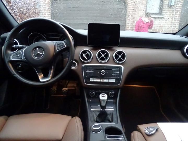 Photo 9 VIN: WDD1760121J576104 - MERCEDES-BENZ A 