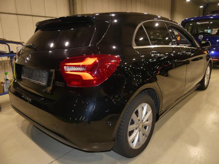 Photo 2 VIN: WDD1760121J608407 - MERCEDES-BENZ A 