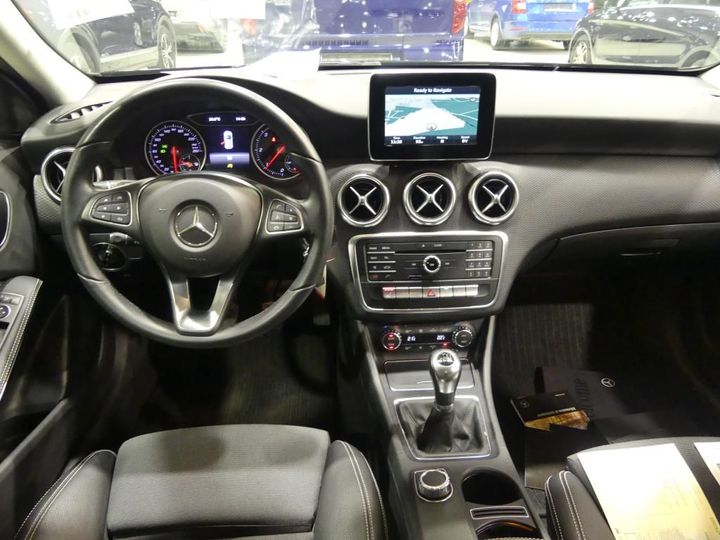 Photo 8 VIN: WDD1760121J608407 - MERCEDES-BENZ A 