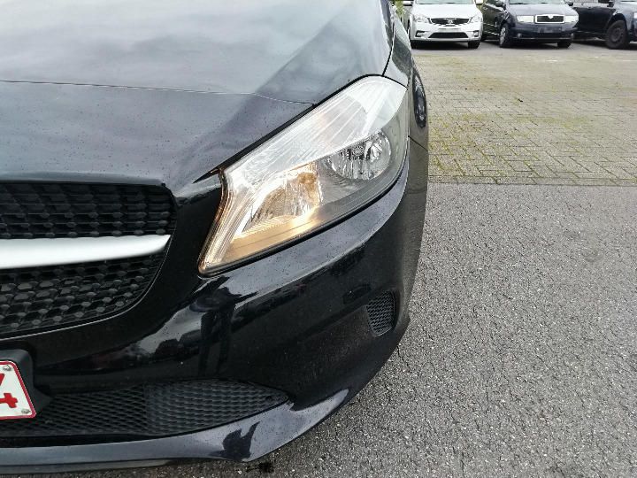 Photo 5 VIN: WDD1760121J611793 - MERCEDES-BENZ A-CLASS HATCHBACK 