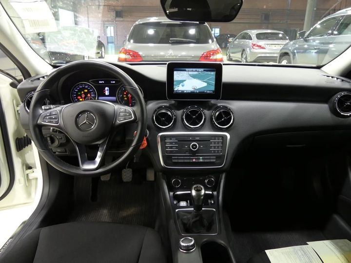 Photo 24 VIN: WDD1760121J635939 - MERCEDES-BENZ A 