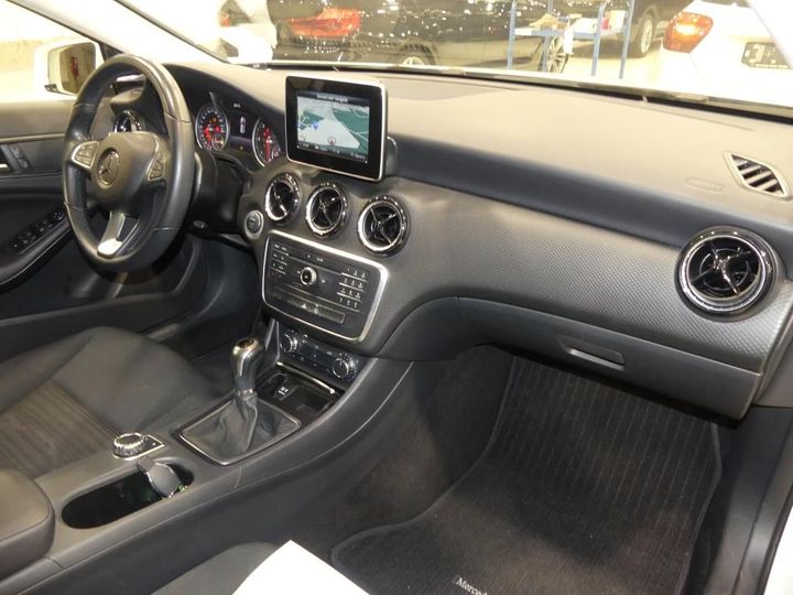 Photo 2 VIN: WDD1760121J638132 - MERCEDES-BENZ A 