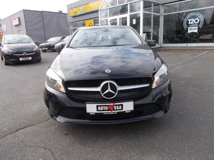 Photo 2 VIN: WDD1760121J638379 - MERCEDES-BENZ A-CLASS HATCHBACK 