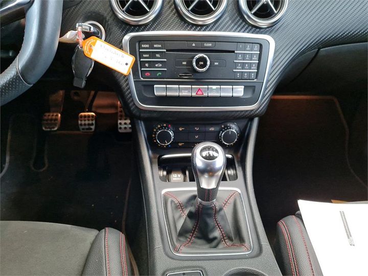 Photo 8 VIN: WDD1760121J639026 - MERCEDES-BENZ A 