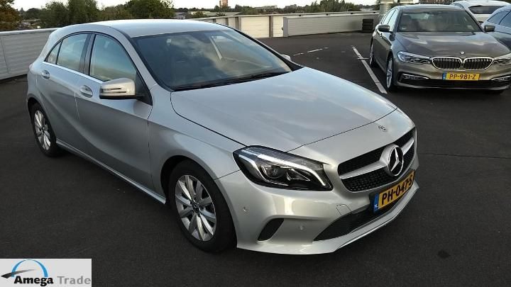 Photo 2 VIN: WDD1760121J650459 - MERCEDES-BENZ A 180 D 