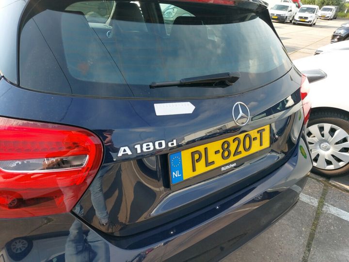 Photo 7 VIN: WDD1760121J654738 - MERCEDES-BENZ A-KLASSE 