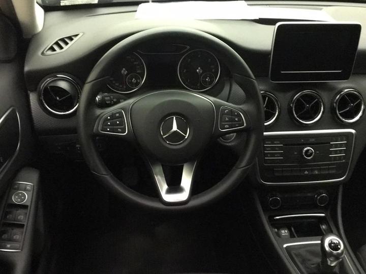 Photo 2 VIN: WDD1760121J657997 - MERCEDES-BENZ A-KLASSE 