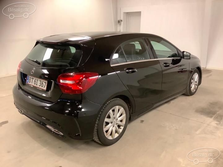 Photo 4 VIN: WDD1760121J672571 - MERCEDES-BENZ A-CLASS HATCHBACK 