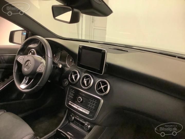 Photo 6 VIN: WDD1760121J672571 - MERCEDES-BENZ A-CLASS HATCHBACK 