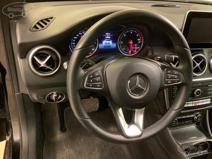 Photo 9 VIN: WDD1760121J672571 - MERCEDES-BENZ A-CLASS HATCHBACK 