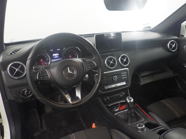 Photo 2 VIN: WDD1760121J672827 - MERCEDES-BENZ A-KLASSE 