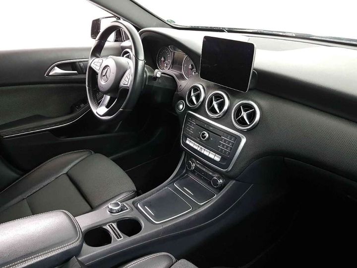 Photo 5 VIN: WDD1760121J743570 - MERCEDES-BENZ A-KLASSE 