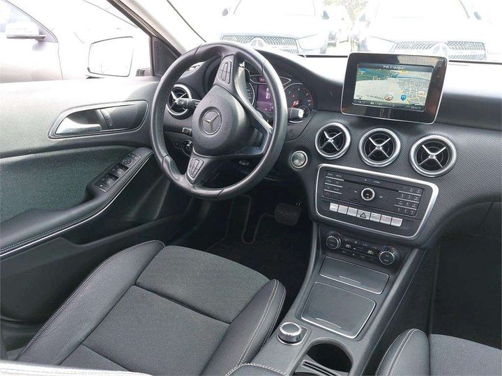 Photo 4 VIN: WDD1760121J764276 - MERCEDES-BENZ CLASSE A BERLINE 