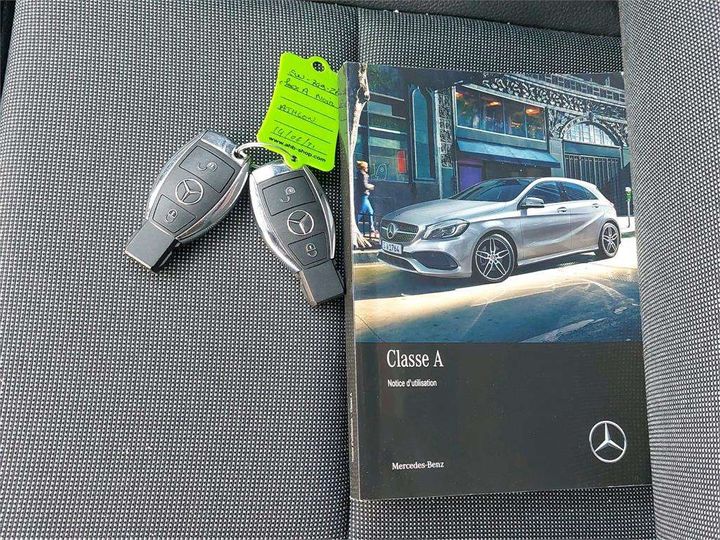 Photo 6 VIN: WDD1760121J776662 - MERCEDES-BENZ CLASSE A BERLINE 