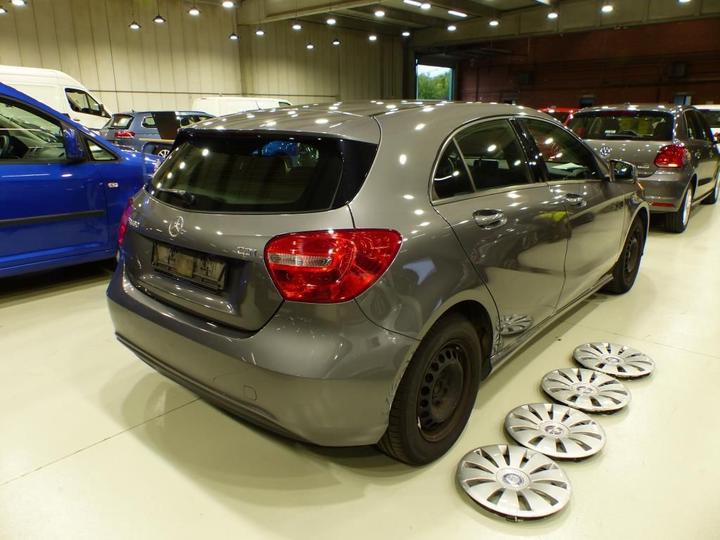 Photo 2 VIN: WDD1760121V032186 - MERCEDES-BENZ A 