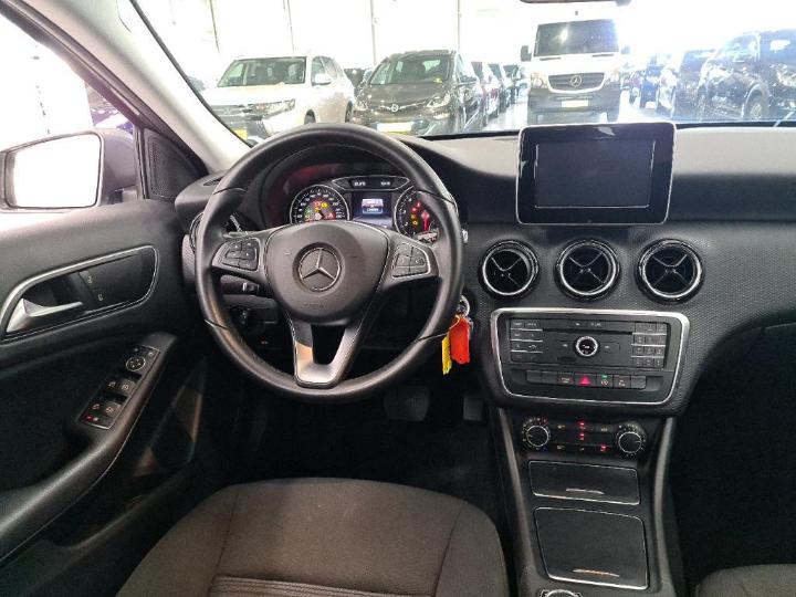 Photo 10 VIN: WDD1760411J465865 - MERCEDES-BENZ A-KLASSE 