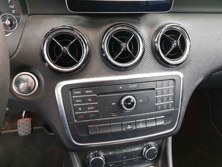 Photo 9 VIN: WDD1760411J621222 - MERCEDES-BENZ A-KLASSE 