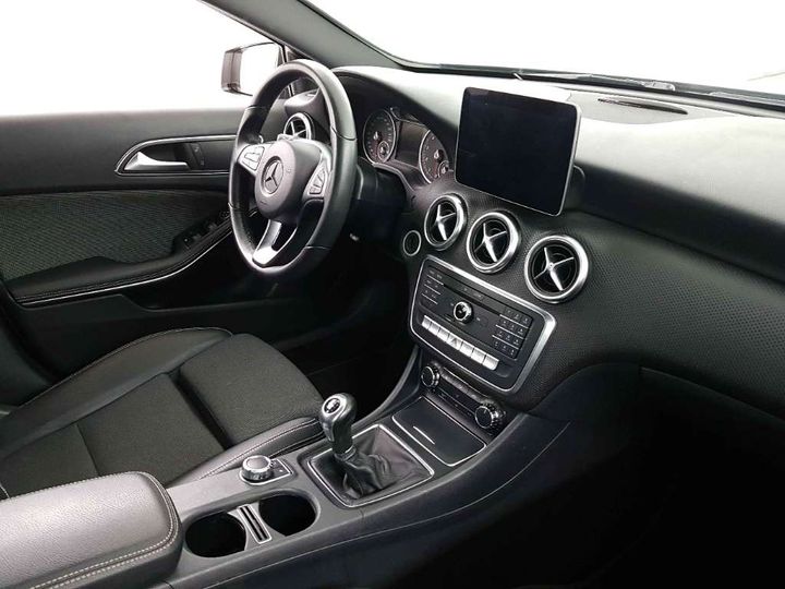 Photo 5 VIN: WDD1760421J553209 - MERCEDES-BENZ A-KLASSE 