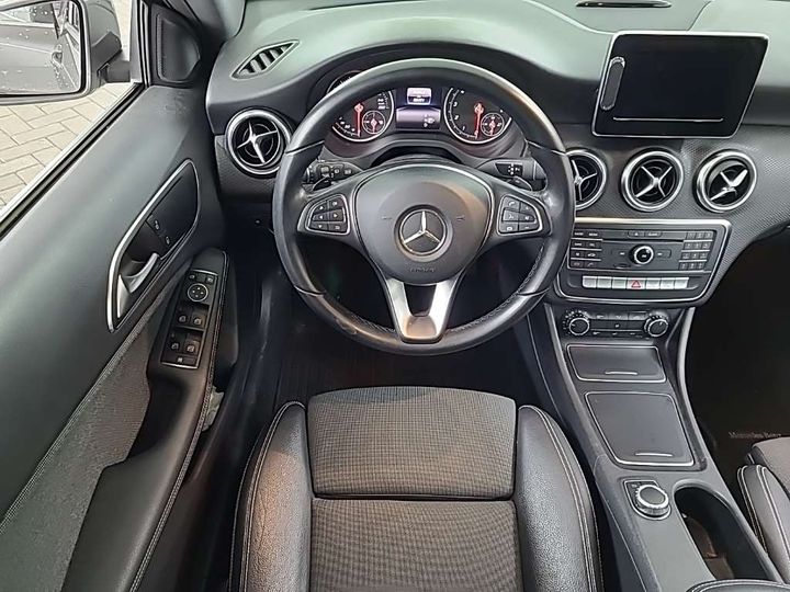 Photo 8 VIN: WDD1760421J590485 - MERCEDES-BENZ A-KLASSE 